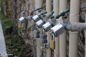 Drought caused water shutoffs in Los Angeles (2009)